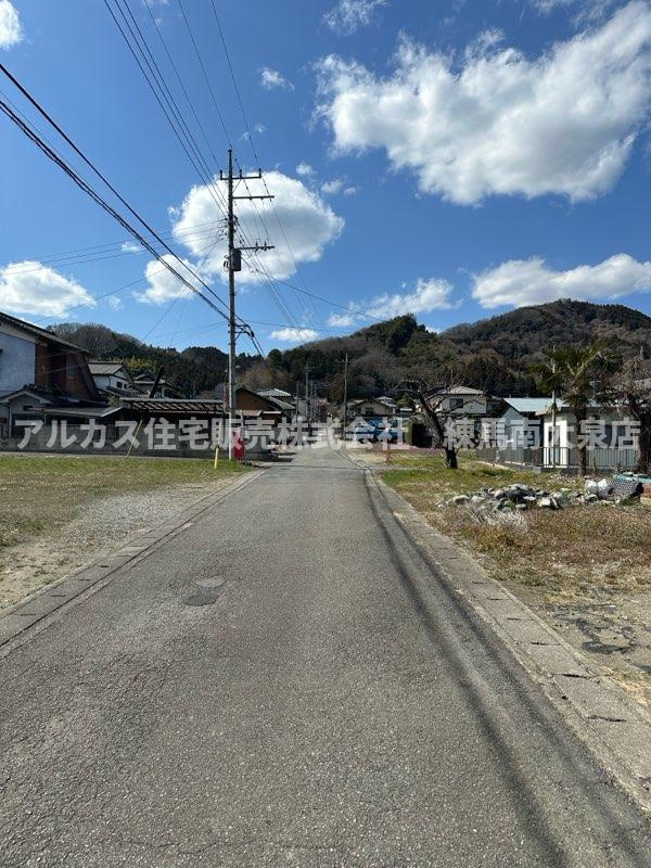 群馬県藤岡市鬼石　土地　八高線　丹荘の前面道路含む現地写真