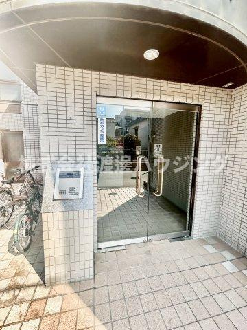 ヴェルディ豊中のセキュリティ|オートロックで安心