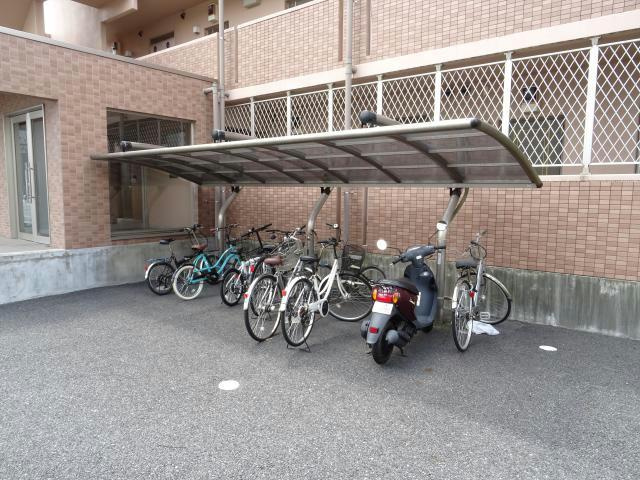 【その他共用部分】 | プチセゾン城東公園 | 駐輪場
