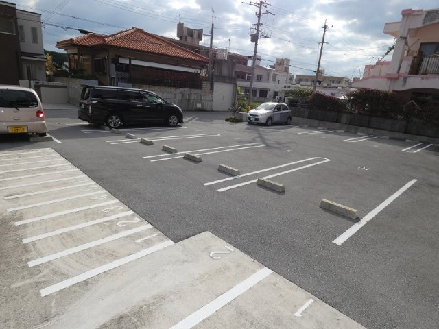 シーサイド花結の駐車場|駐車場です
