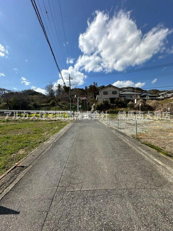 群馬県藤岡市鬼石　土地　八高線　丹荘の前面道路含む現地写真