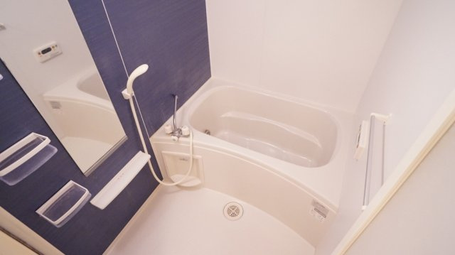 メロウヒルズ　Ｂの浴室|落ち着いた空間のお風呂です