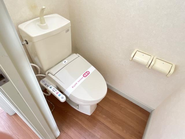 サニーコートＡ棟のトイレ|シャワー付トイレ