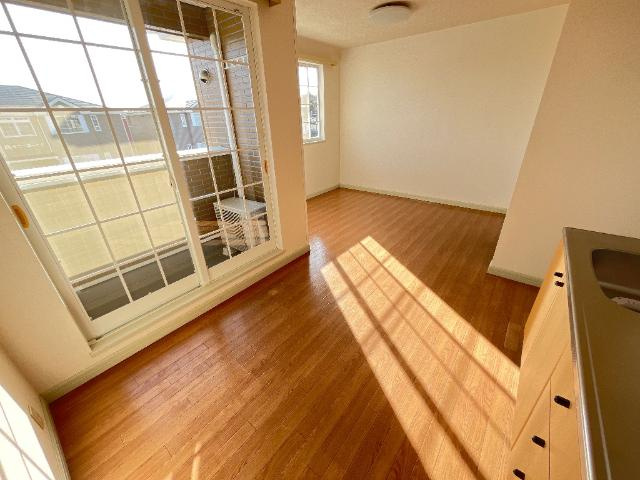 サニーコートＡ棟の居間・リビング|リビング