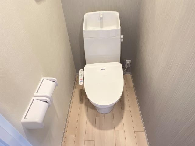 サンクチュアリのトイレ|シャワー付トイレ