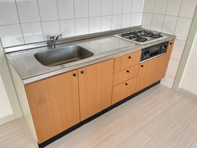 サニーコートＢ棟のキッチン|キッチン