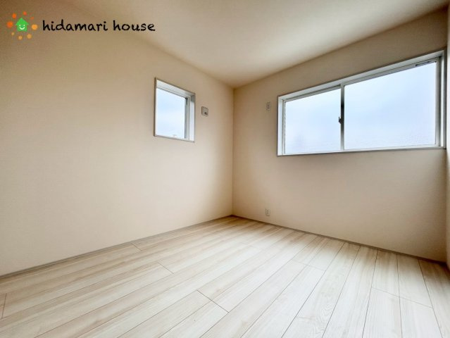 蓮田市西新宿　新築戸建　リーブル02の子供部屋|2階洋室：5.3帖