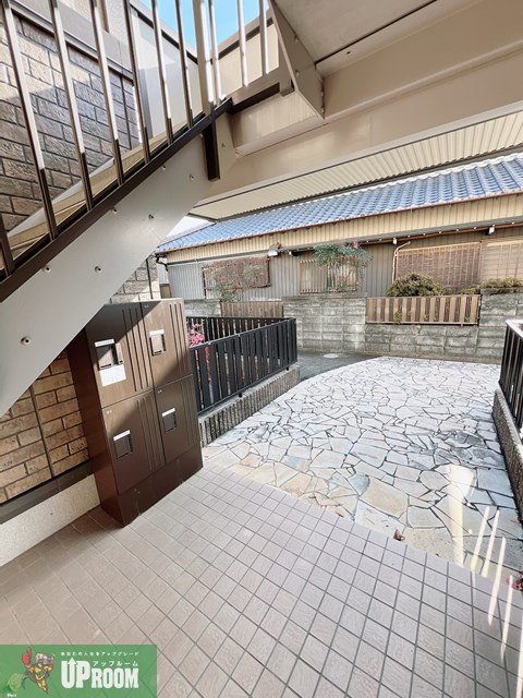 @ハウスのエントランス