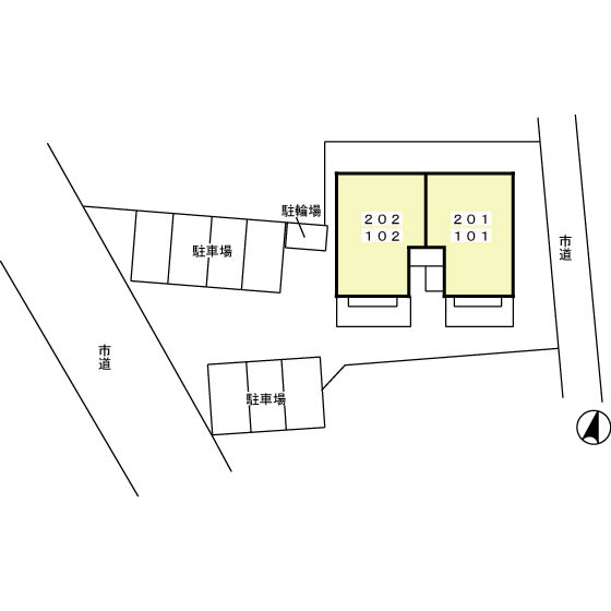 @ハウスの駐車場