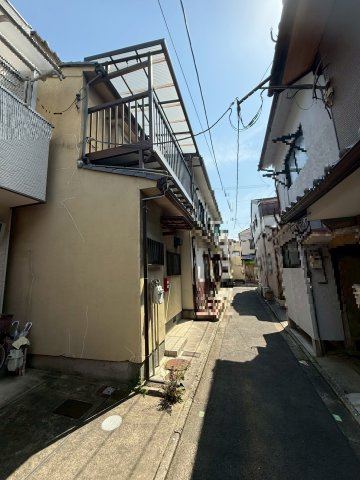下京区中堂寺前田町　土地の前面道路含む現地写真