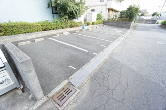 【駐車場】 | エミーハイツ
