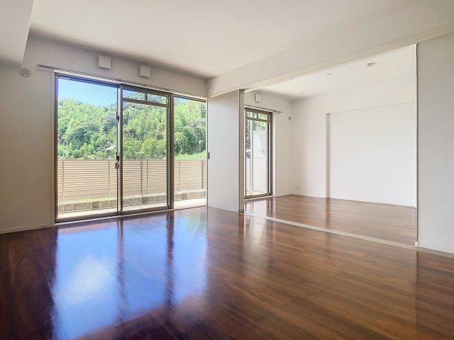 プレアタウン河東Aの内装