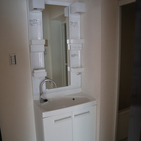 絹屋ビル１０１の洗面所