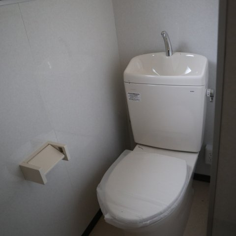 絹屋ビル１０１のトイレ