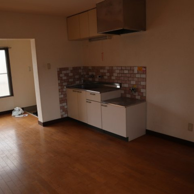 【居間・リビング】 | 絹屋ビル１０１