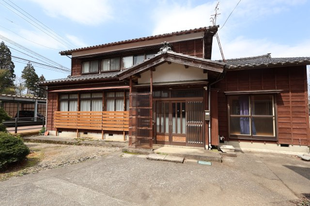 見附市名木野町戸建て（定期借家１年限定/短期解約金無）