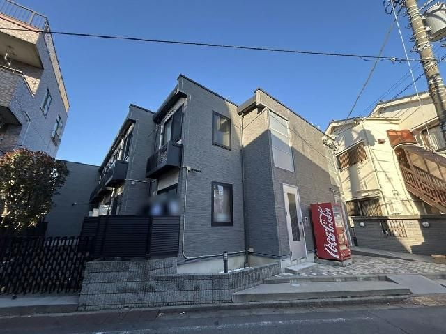 レオパレスシュークルの外観