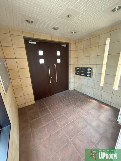 プリミエール清水のロビー