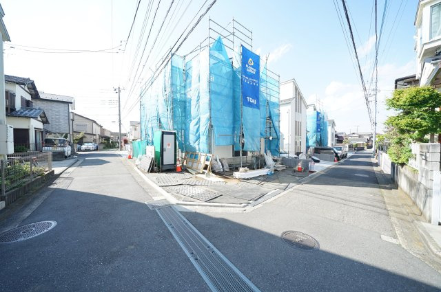 【横浜市瀬谷区橋戸3丁目55-4全6棟新築戸建て】★仲介手数料無料★（瀬谷第二小学校・下瀬谷中学校）の前面道路含む現地写真