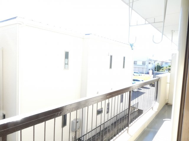 春日部市増富の賃貸マンションのバルコニー