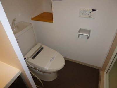 【トイレ】 | エイペックス京都東山三条 | 清潔感のあるトイレです