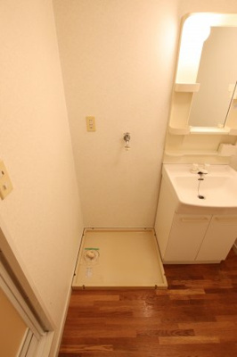 【設備】 | カルムハイツ千代田 | 室内洗濯機置場