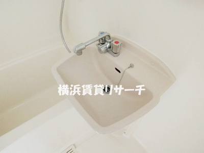 【洗面所】 | ＶＩＶＲＥ横浜白楽弐番館