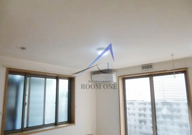 アヴニール三軒茶屋の居間・リビング|洋室のお部屋です。