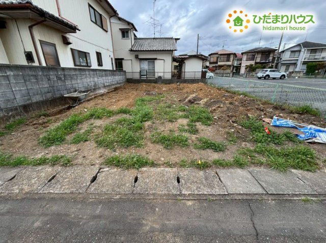 熊谷市柿沼　新築一戸建て　いろどりアイタウン　01の駐車場