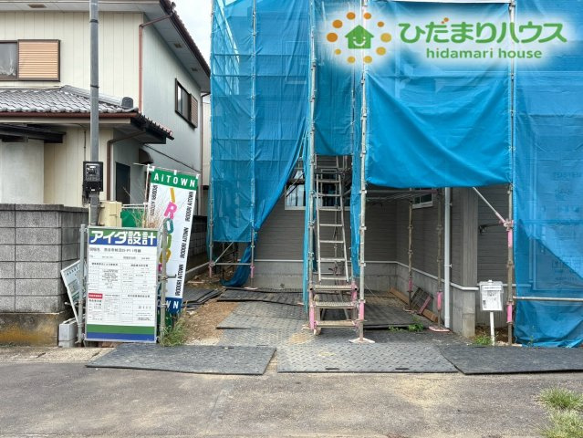熊谷市柿沼　新築一戸建て　いろどりアイタウン　01の駐車場