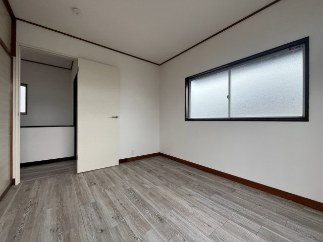 中古戸建・中古住宅　福島市町庭坂1期　庭坂小学校・吾妻中学校の洋室|２階の和室を洋室に変更致しました！