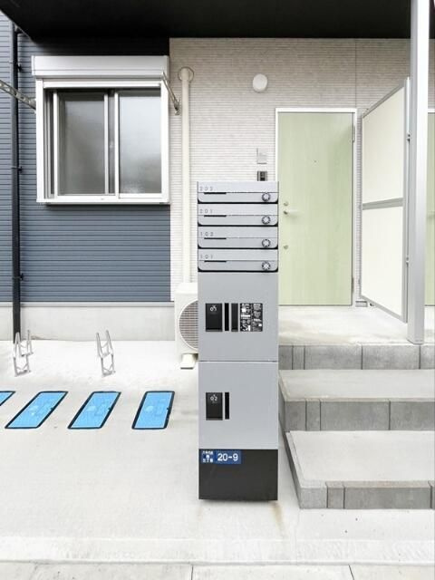ベレガンス八千代台のエントランス