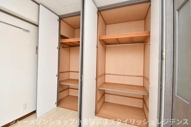 ロイヤルセンターBLD.の収納