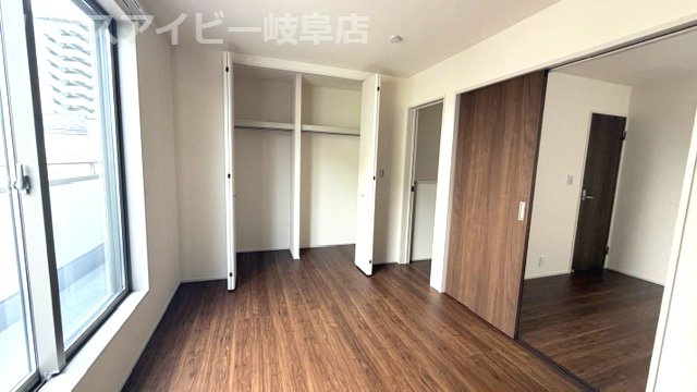 【洋室】の画像