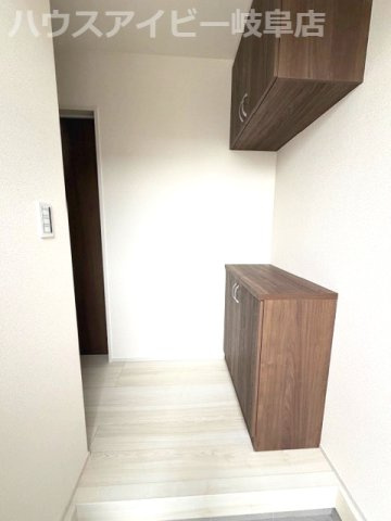 【玄関】の画像