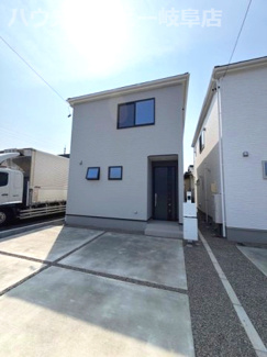 【外観】 | 岐阜市西中島コンパクトサイズの新築戸建全6棟！網戸・エアコン・カーテンレール・テレビアンテナ標準完備 | 岐阜市西中島コンパクトサイズの新築戸建全6棟！網戸・エアコン・カーテンレール・テレビアンテナ標準完備