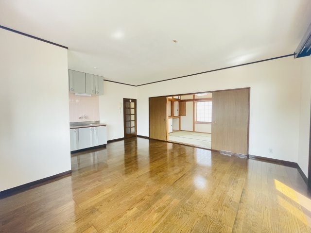 【居間・リビング】 | 寄居町鉢形　中古戸建