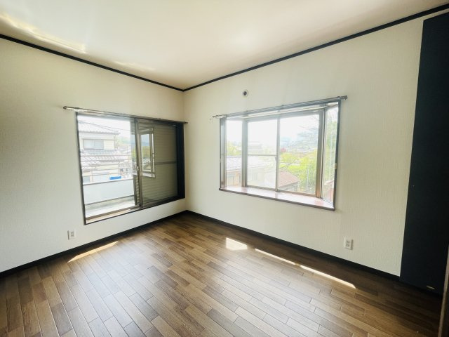 【寝室】 | 寄居町鉢形　中古戸建