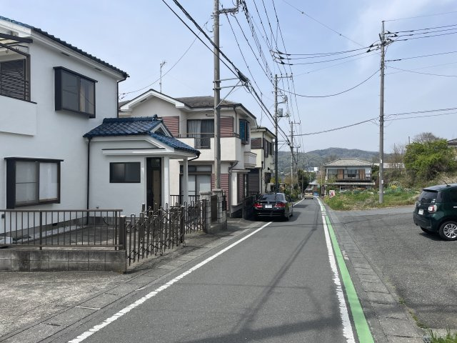 【前面道路含む現地写真】 | 寄居町鉢形　中古戸建