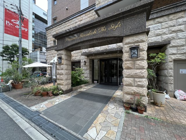 プレサンス心斎橋ザ・スタイルのエントランス