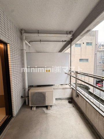 ノイメゾン京町堀のバルコニー