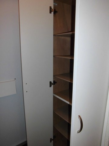 レオパレスソレーユⅢの内装|シューズボックス