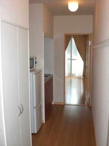 レオパレスソレーユⅢの玄関