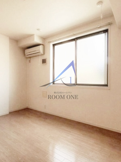 パナエステートの居間・リビング|洋室のお部屋です。