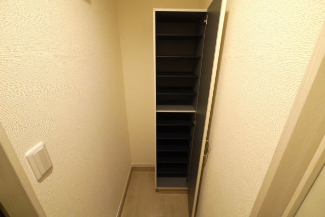イル・フィオーレ馬出の収納