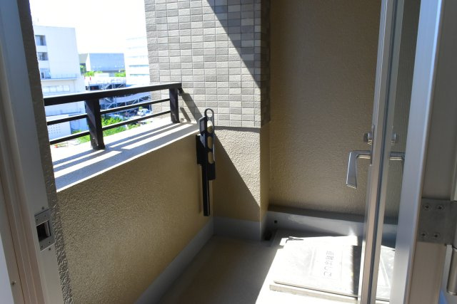 立川市高松町３丁目の中古マンションのバルコニー