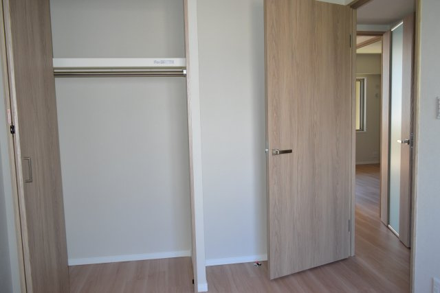 立川市高松町３丁目の中古マンションの収納