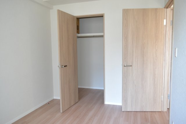 立川市高松町３丁目の中古マンションの収納