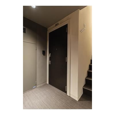 ファレール笹塚の玄関