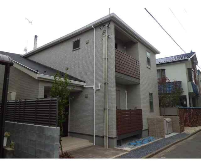 ピア・レリアーナの外観